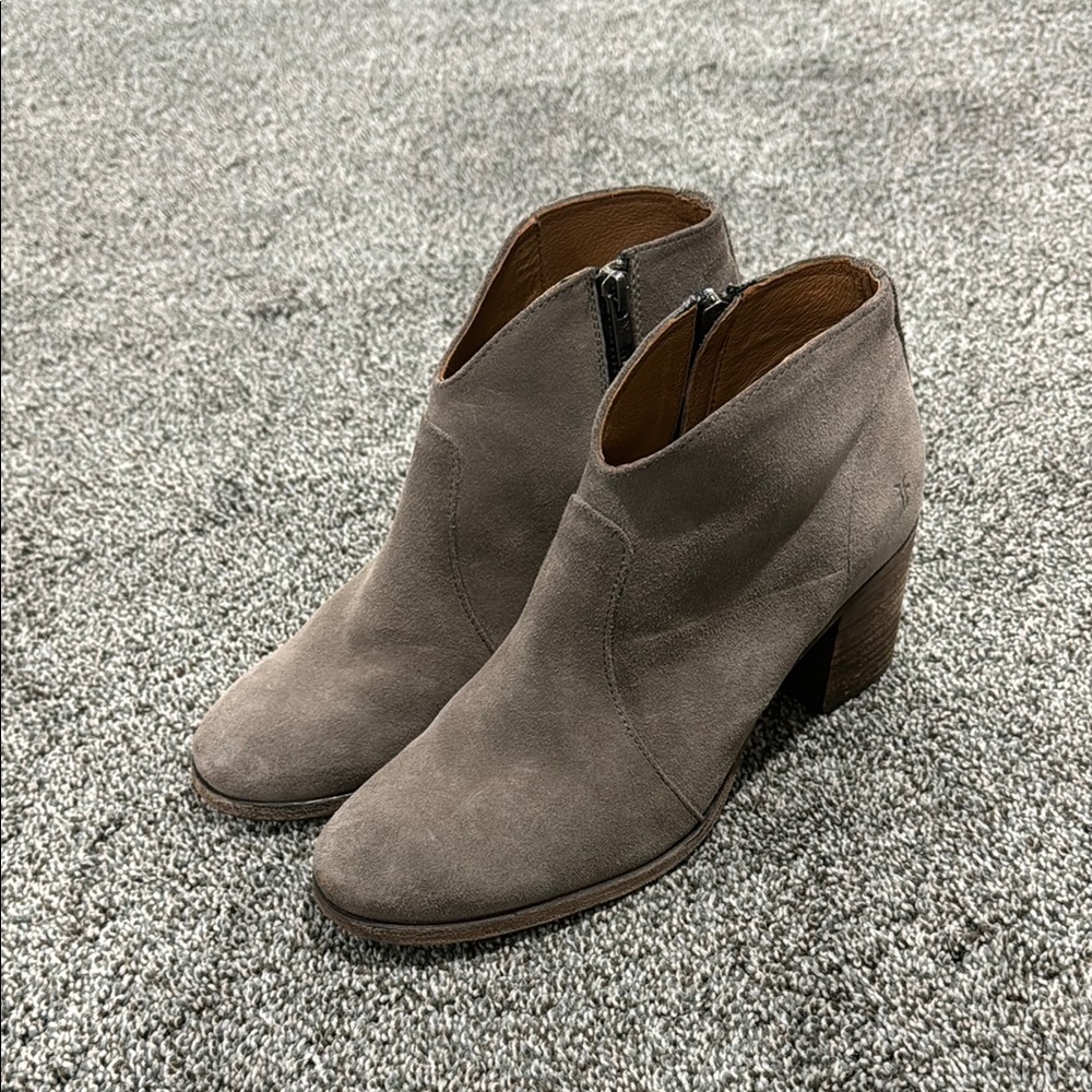 Frye Nora boot
